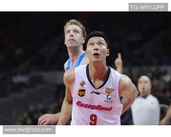 广州篮球队的精神探秘与团队意识的深度解析 广州篮球队的精神探秘与团队意识的深度解析